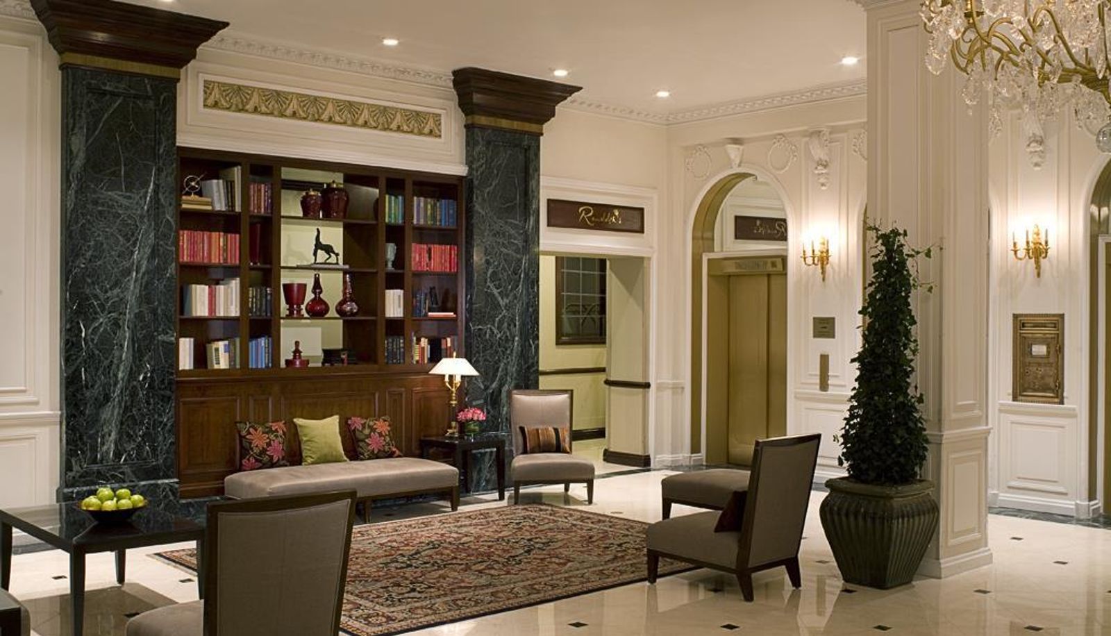 Sala - Warwick New York Hotel