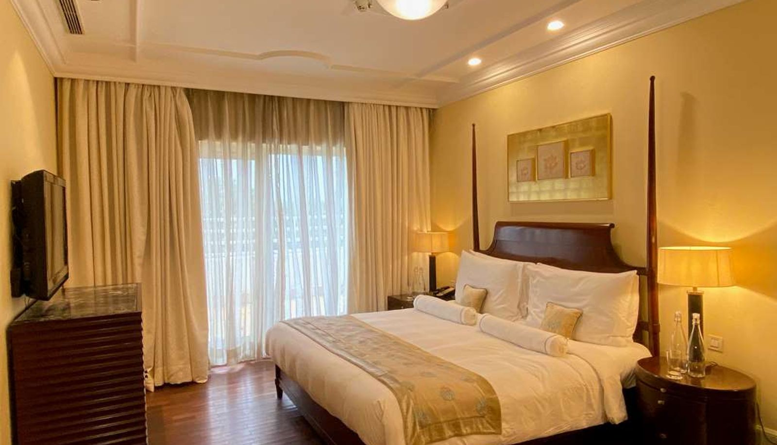 Zimmer - The Claridges New Delhi