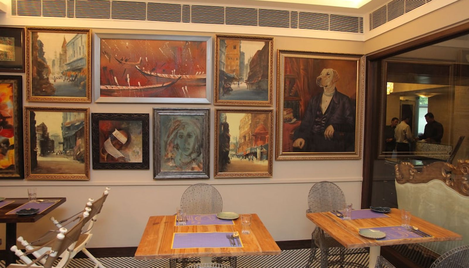 Restaurant - Hotel Diplomat
