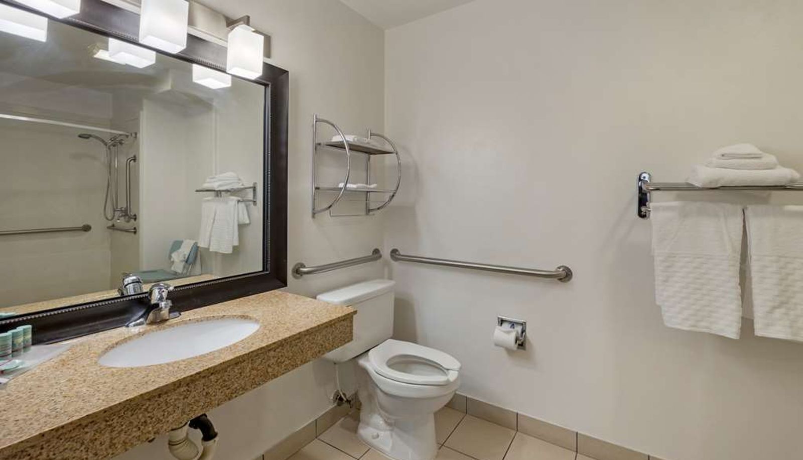 Room - Best Western Mesquite Inn