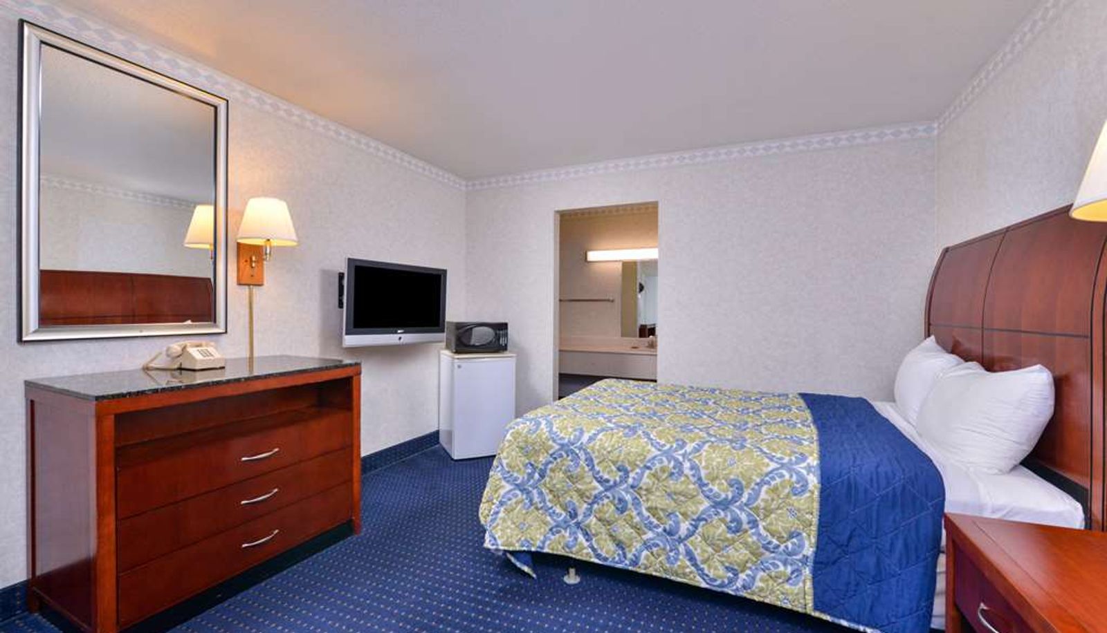 Habitación estándar (doble) - IN Americas Best Value Inn Decatur