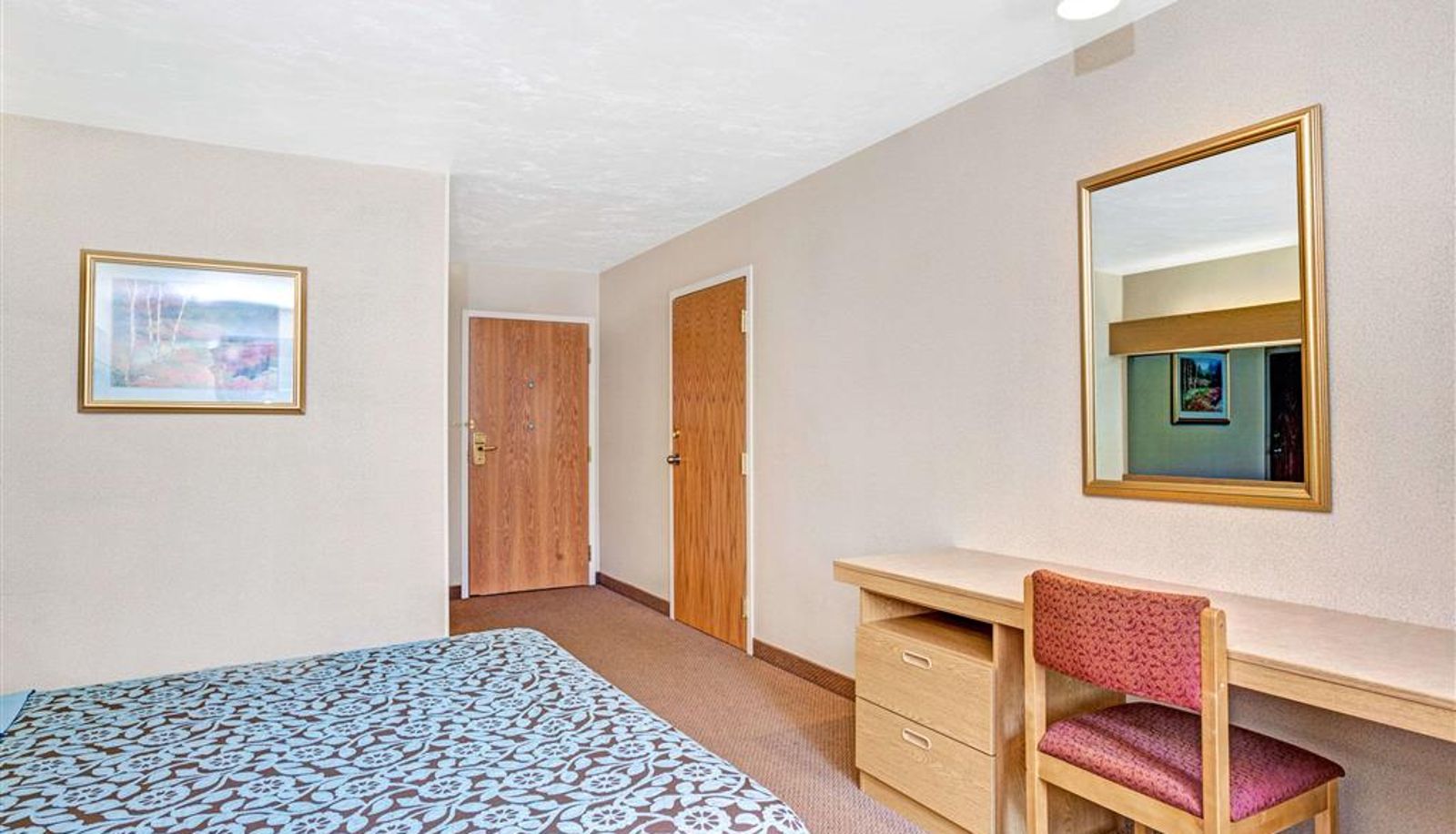 Chambre - Days Inn by Wyndham Sturbridge