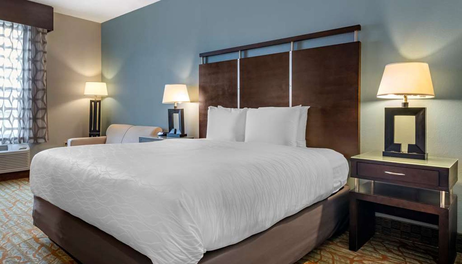 Room - Best Western Plus Bradenton Gateway Hotel