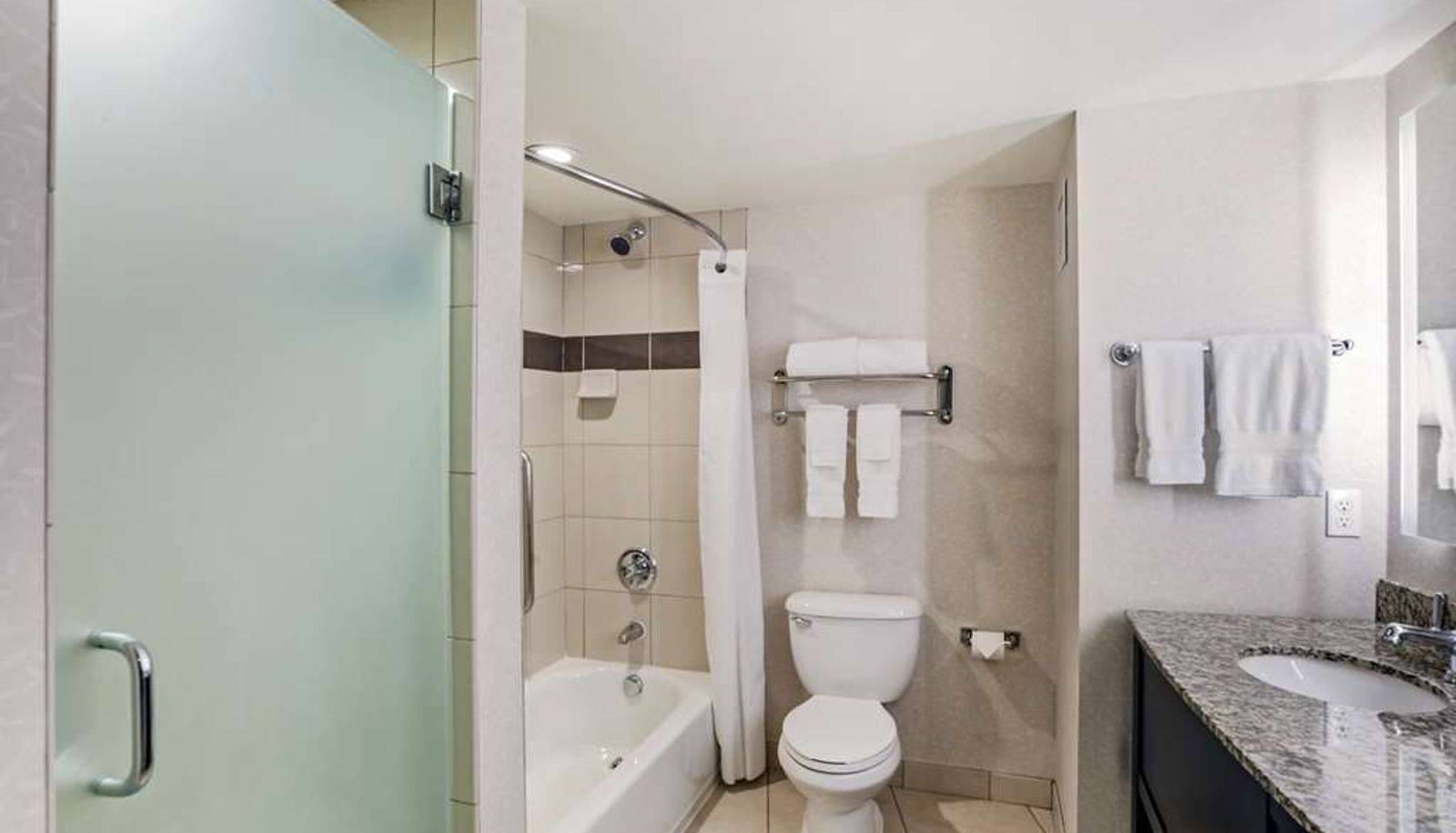 Kamer - Best Western Plus Marina Gateway Hotel