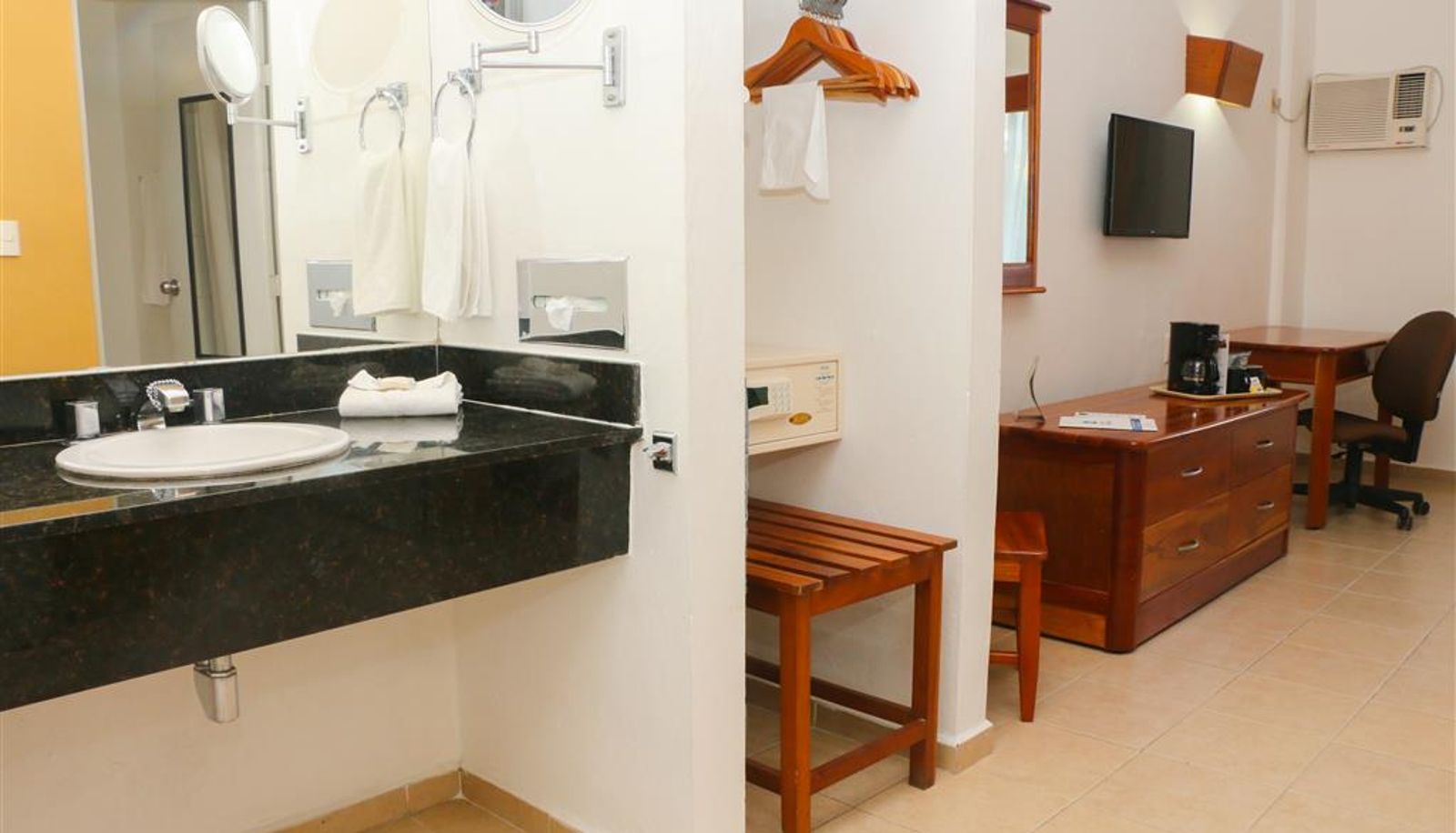 Zimmer - Hotel Riviera Tuxpan