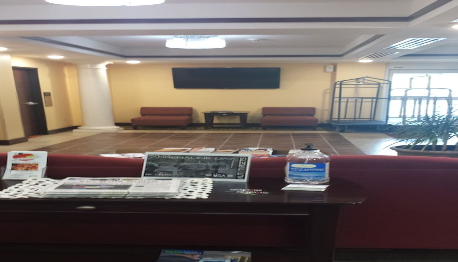 Reception - Paradise Inn & Suites