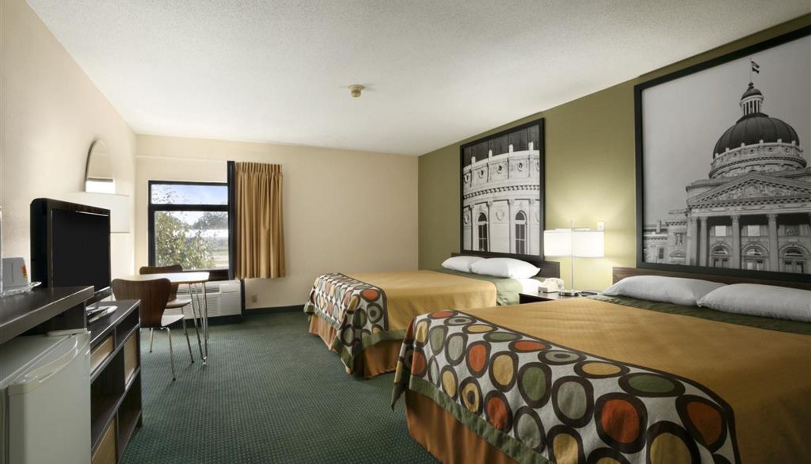 Camera - Super 8 by Wyndham Columbia City