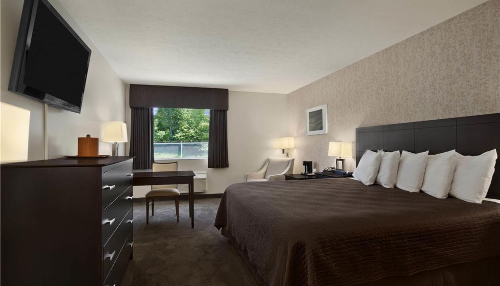 Zimmer - Travelodge by Wyndham Hubbard OH