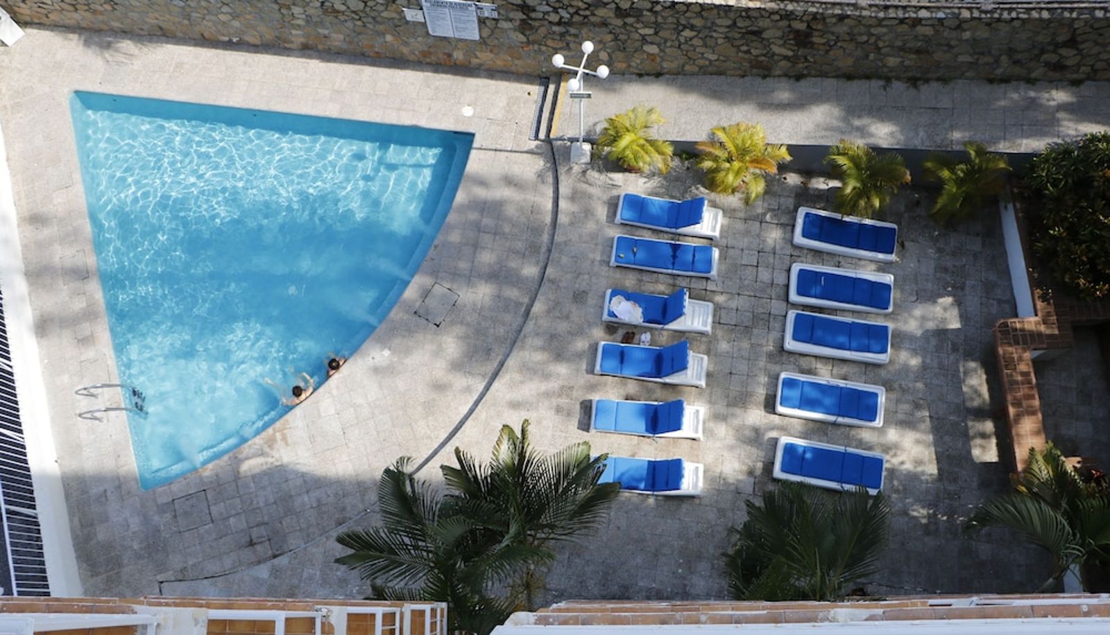 Pool - Alba Suites Acapulco