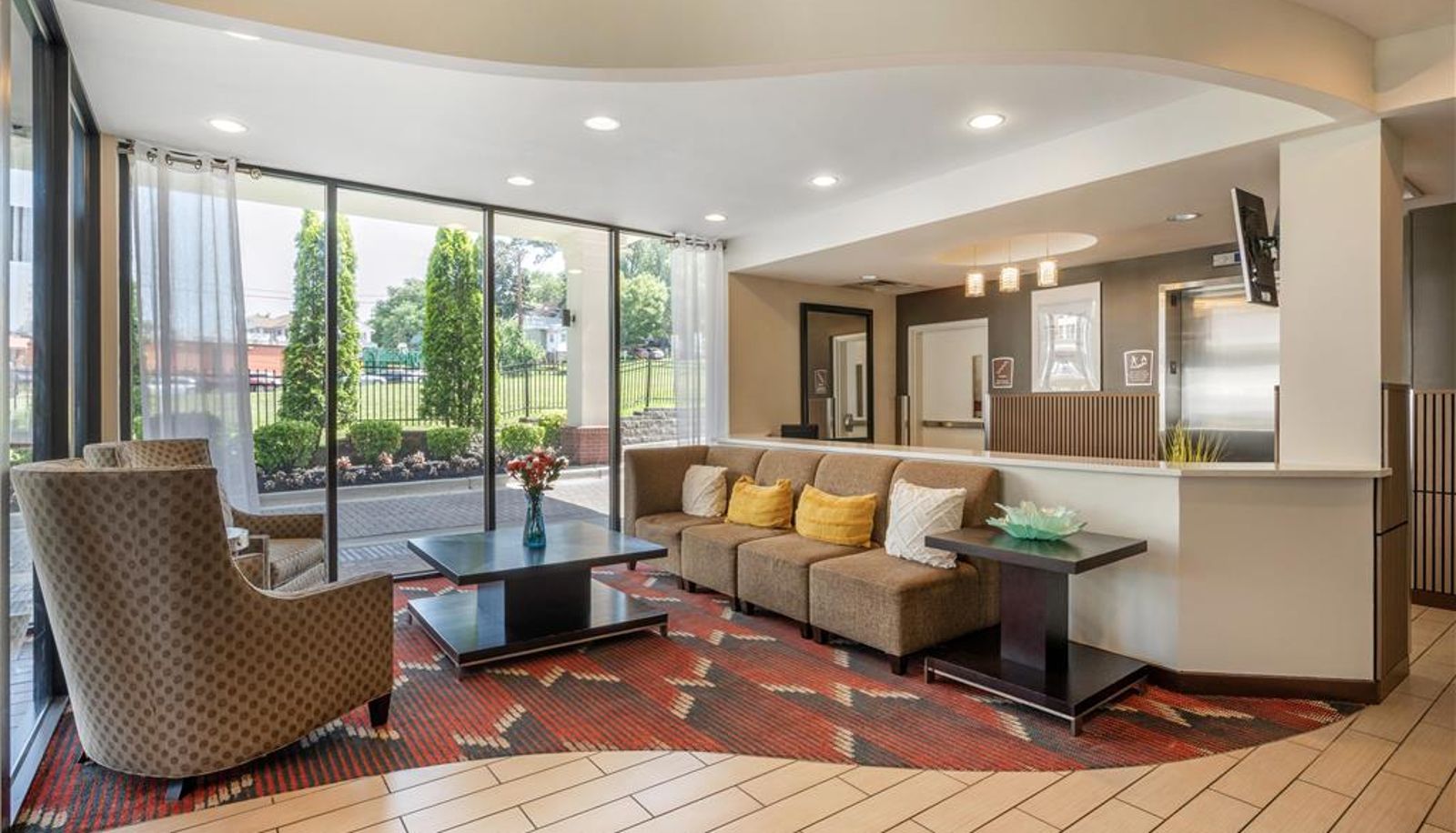 Lobby - Best Western Plus College Park Hotel