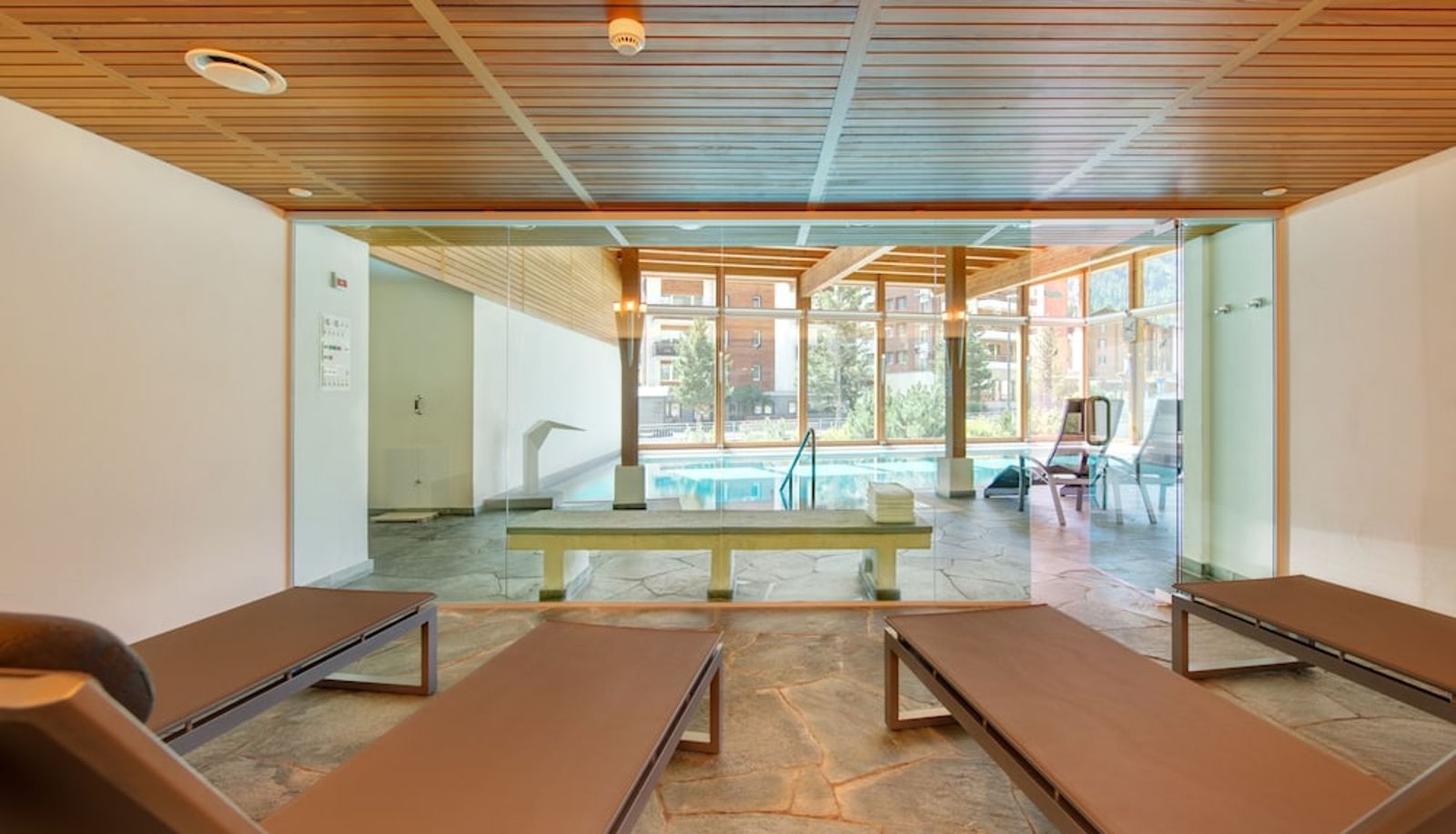 Piscina - Hotel Metropol & Spa
