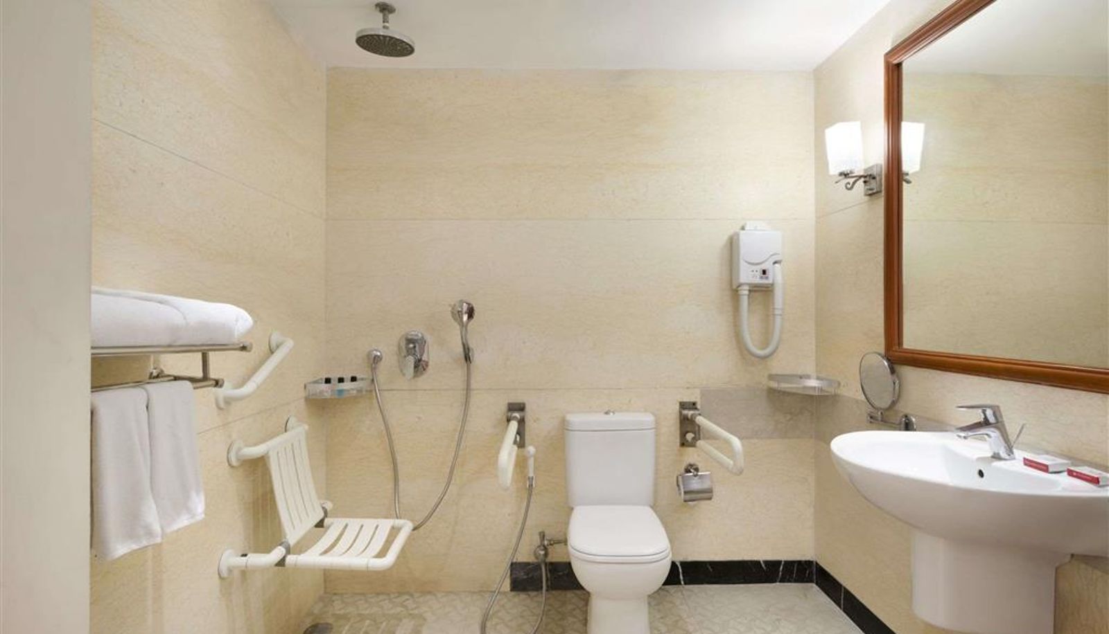 Room - Ramada by Wyndham Amritsar