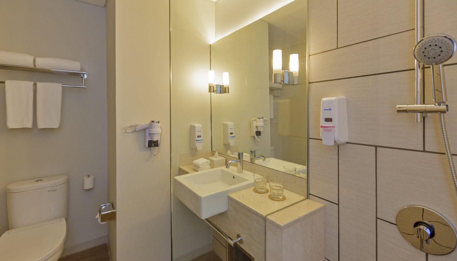 Zimmer - Holiday Inn Express JAKARTA PLUIT CITYGATE by IHG