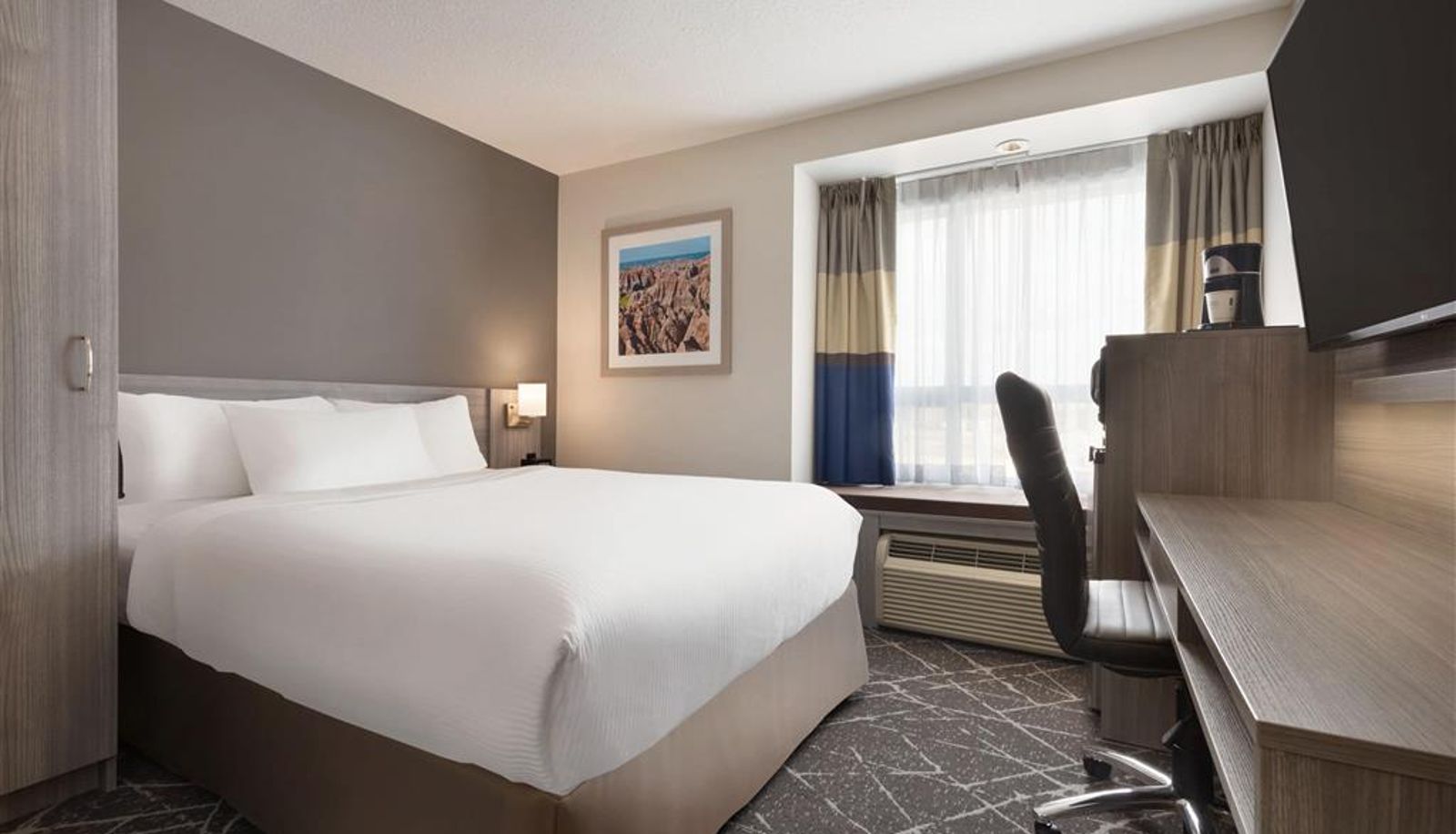 Room - Microtel Inn & Suites by Wyndham Lloydminster