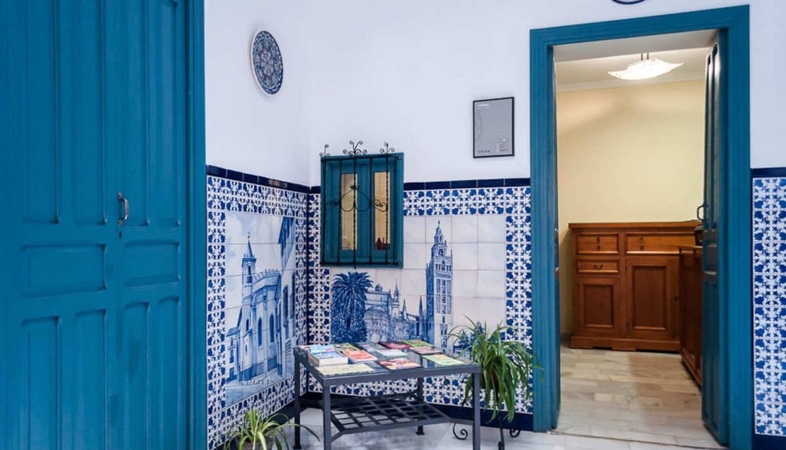 Reception - La Montoreña Pension