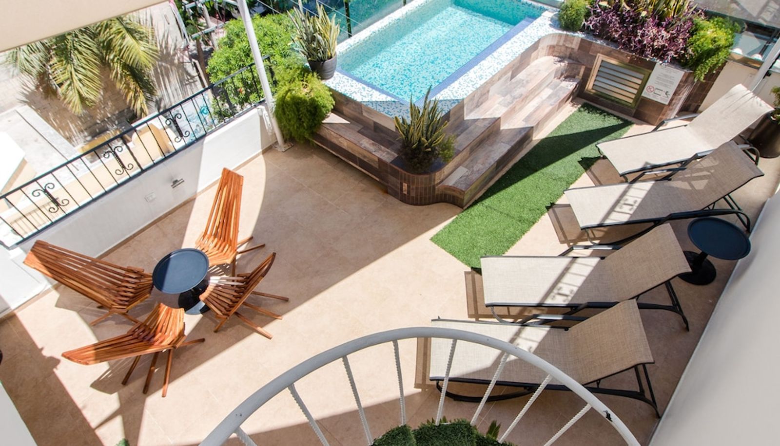 Pool - Suites Corazon