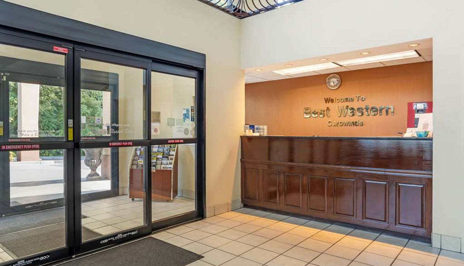 Hall - Best Western Carowinds