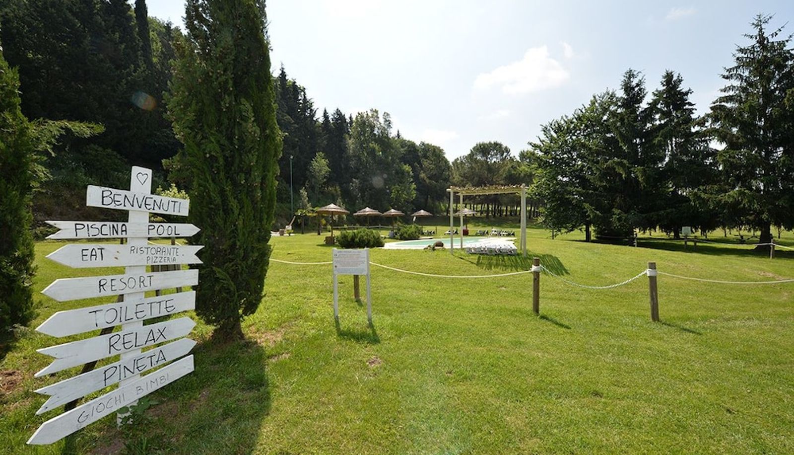 Piscina - Resort la Mola