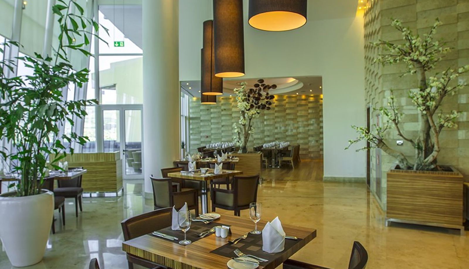Restaurant - GRAND MILLENNIUM SULAIMANI