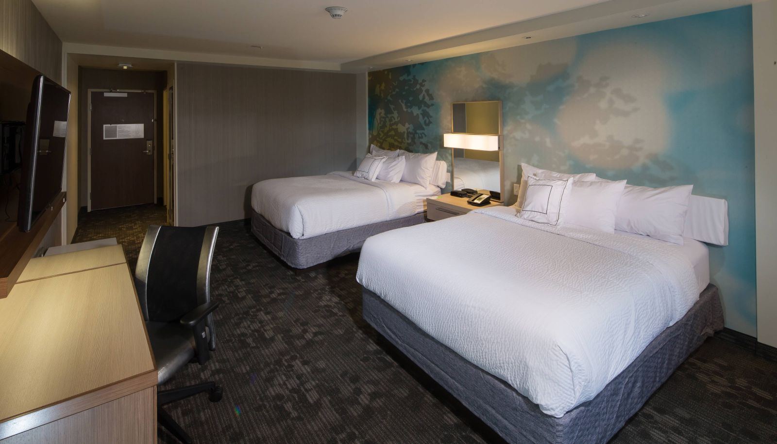Zimmer - Courtyard by Marriott Battle Creek