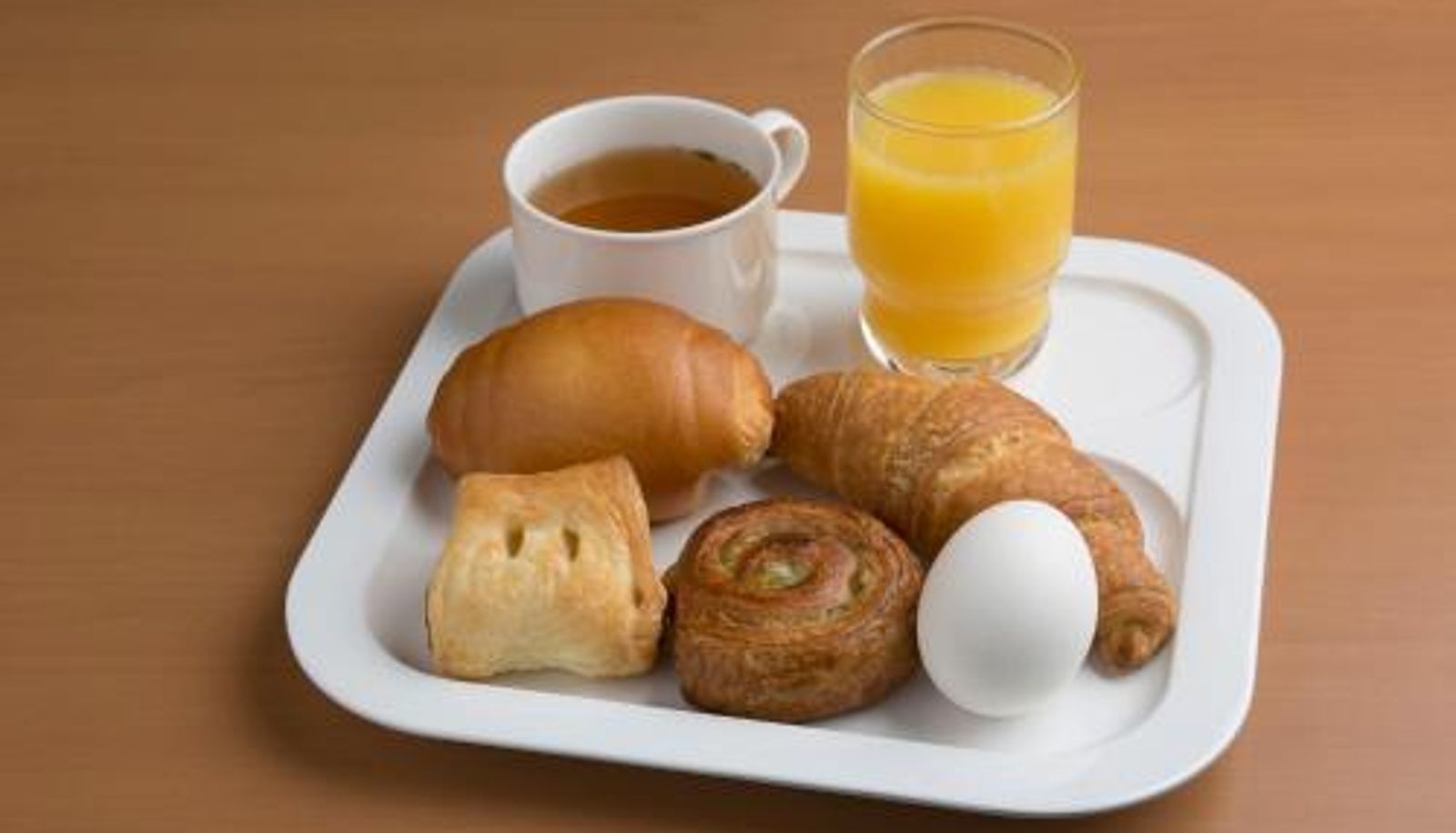 Salle de petit-déjeuner dans le restaurant - R&B Hotel Kobe Motomachi