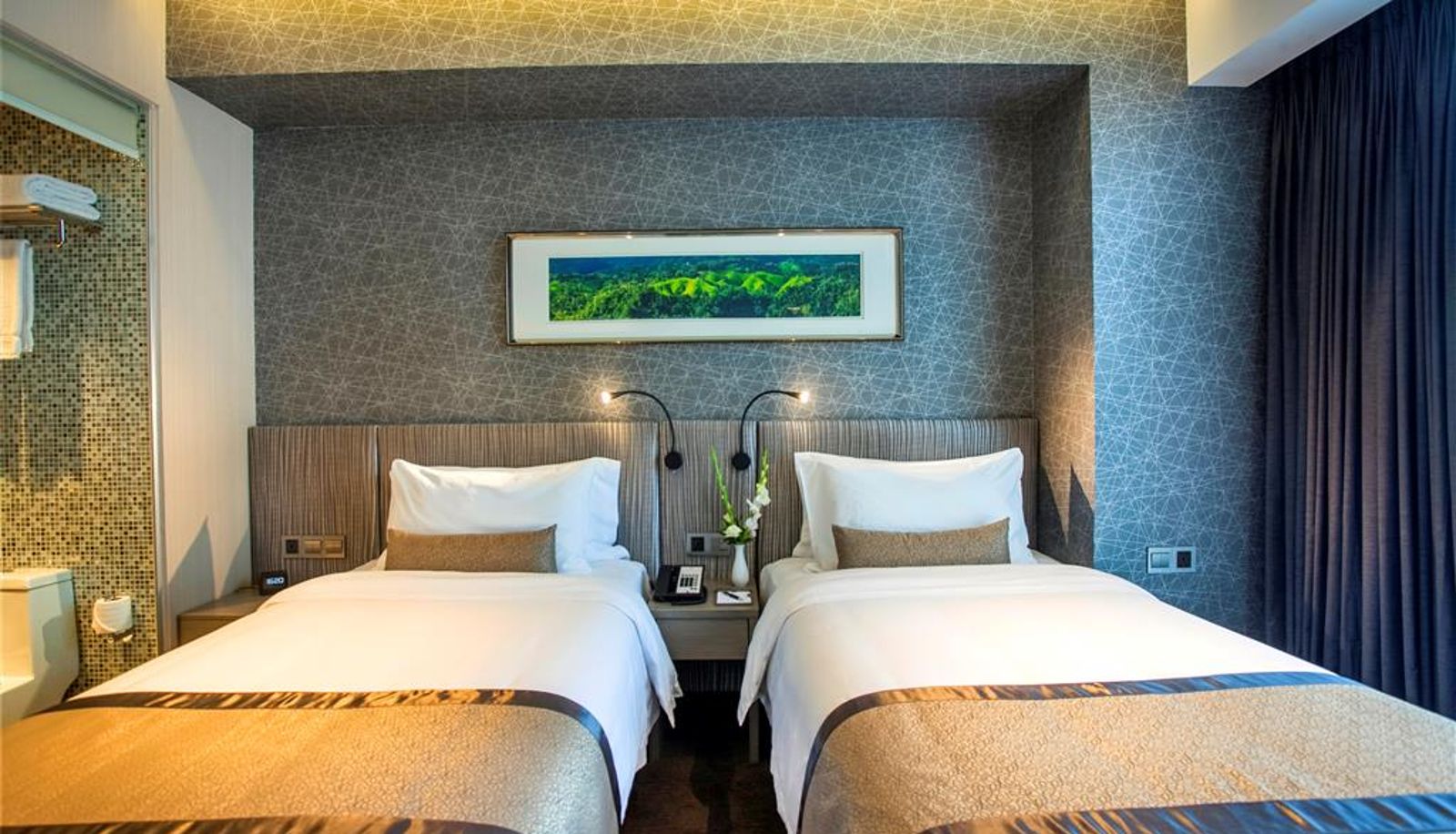 Room - Best Western Plus Maple Leaf