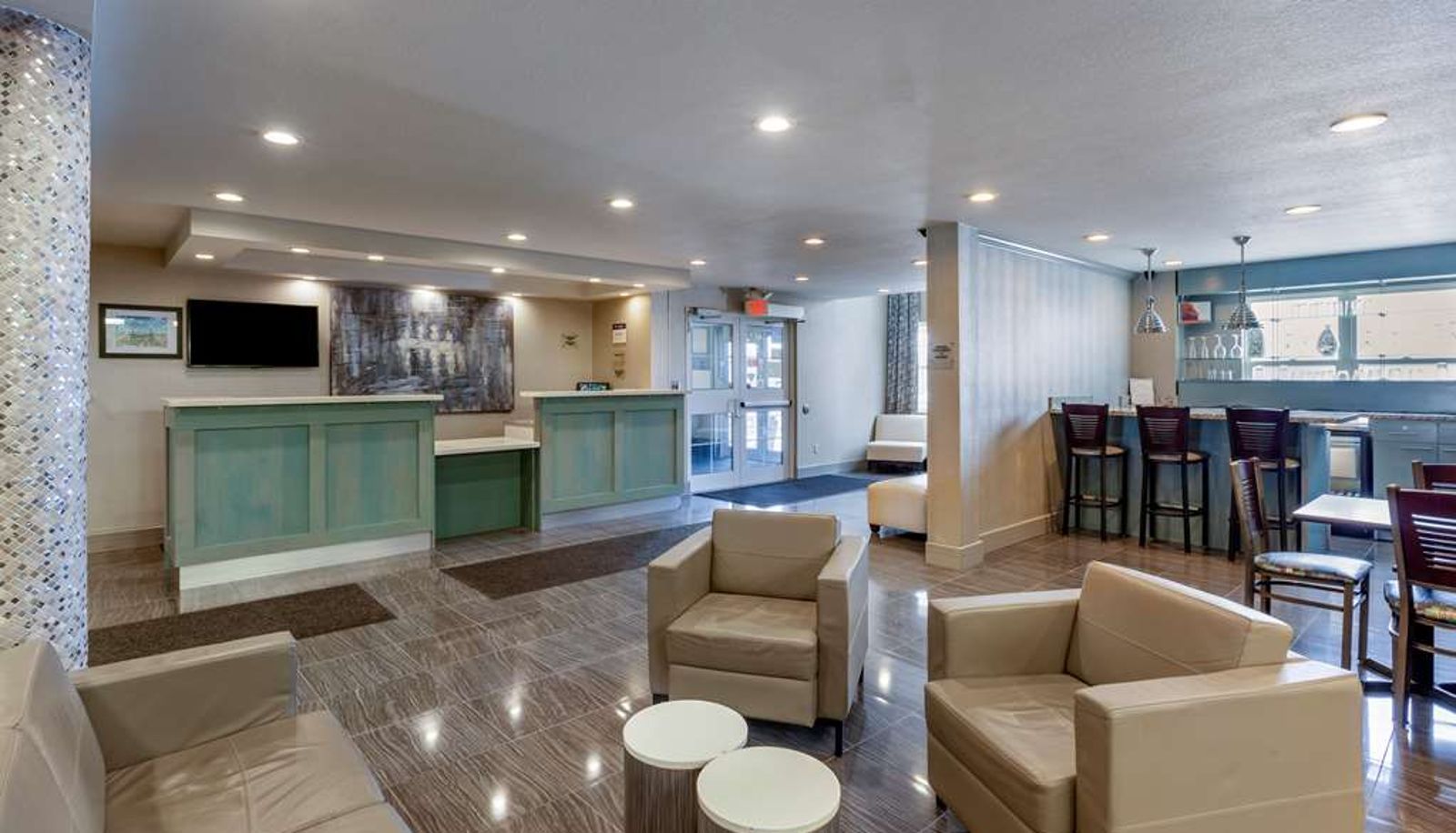 Lobby - Best Western Plus Woodstock Inn & Suites