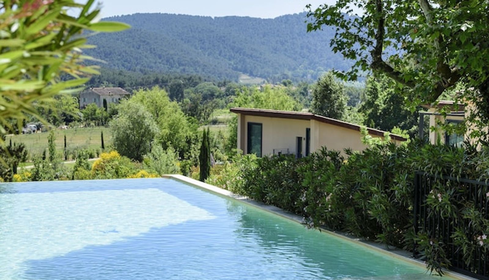 Pool - Les Lodges Sainte-Victoire Hotel & Spa