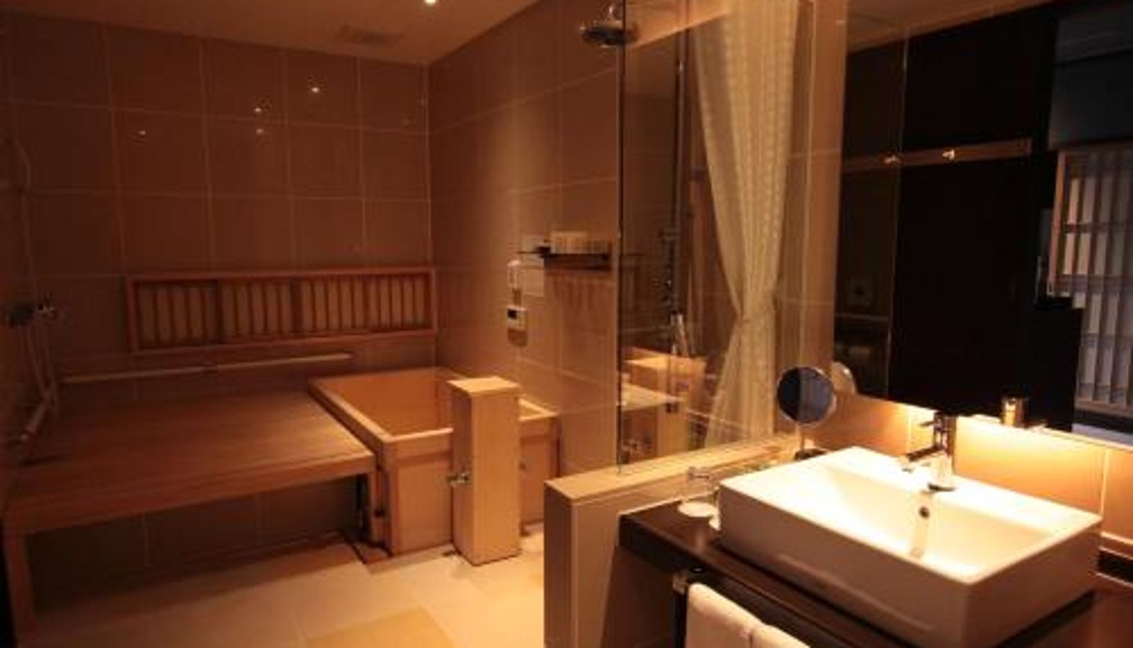 Badezimmer - KIZASHI THE SUITE