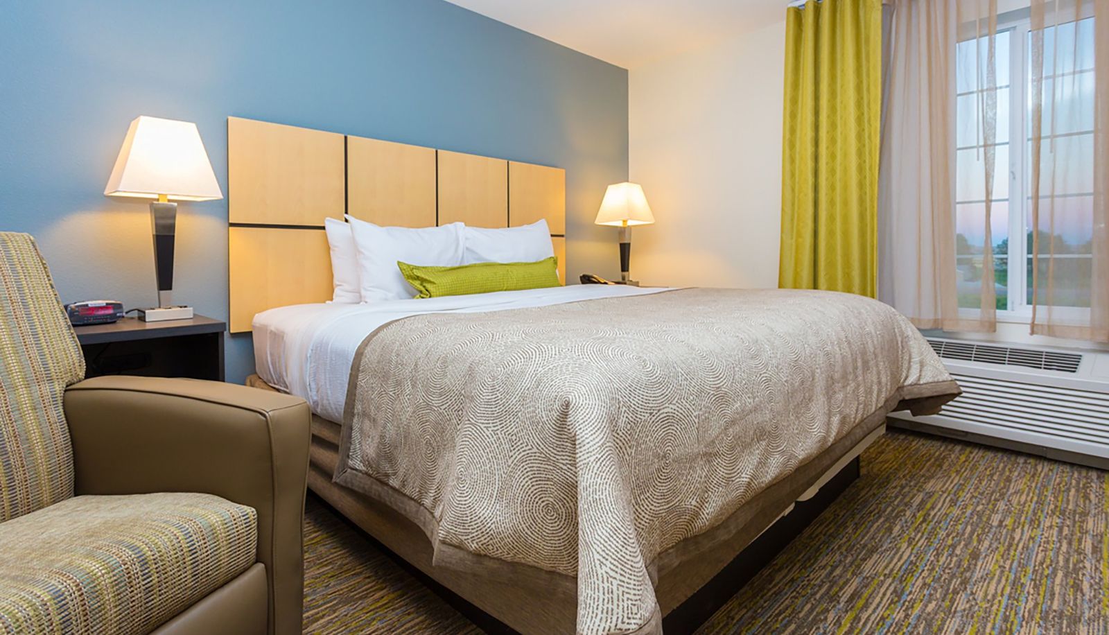 Zimmer - Candlewood Suites SIDNEY by IHG