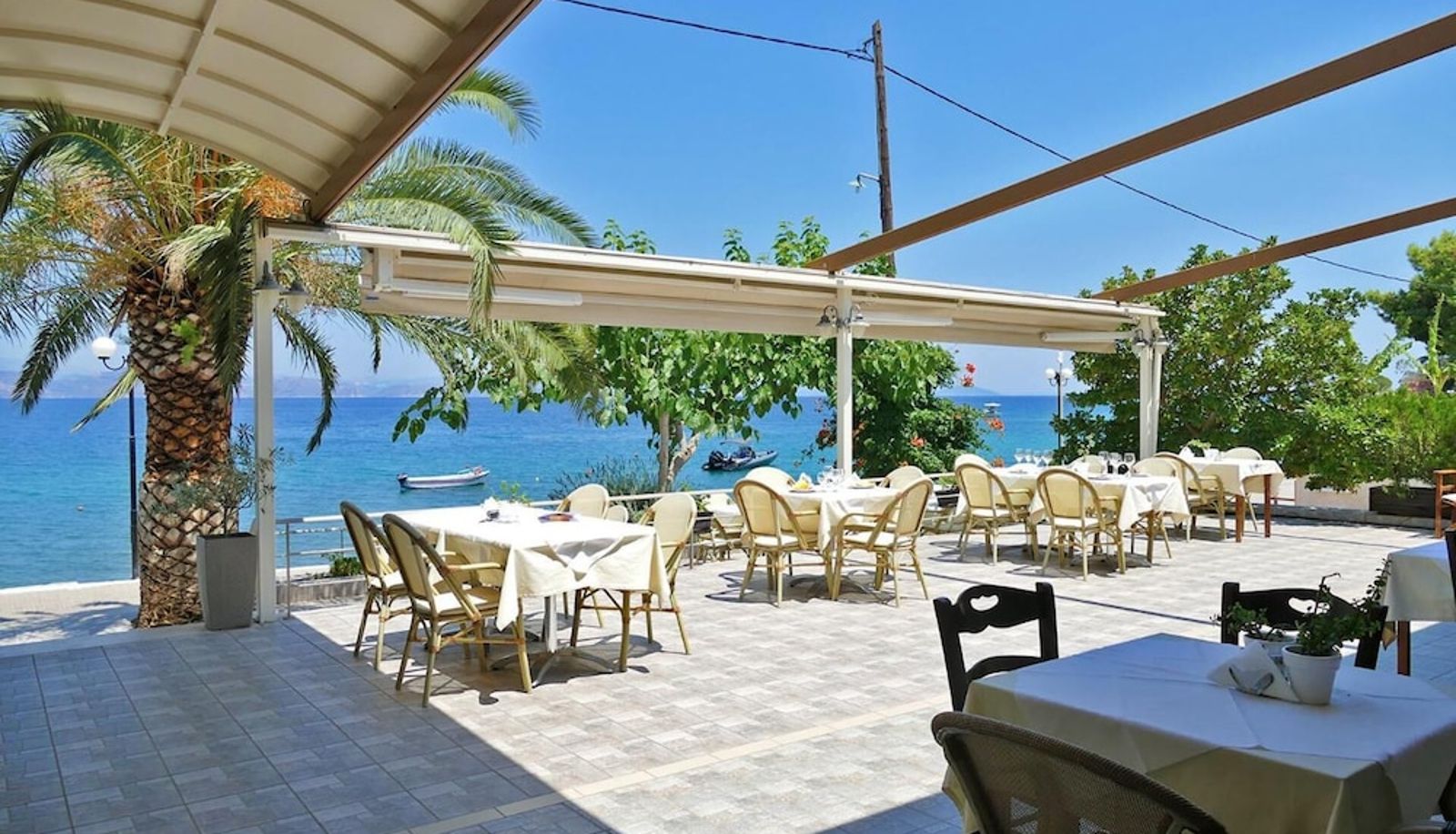 Restaurant - Sunset Hotel