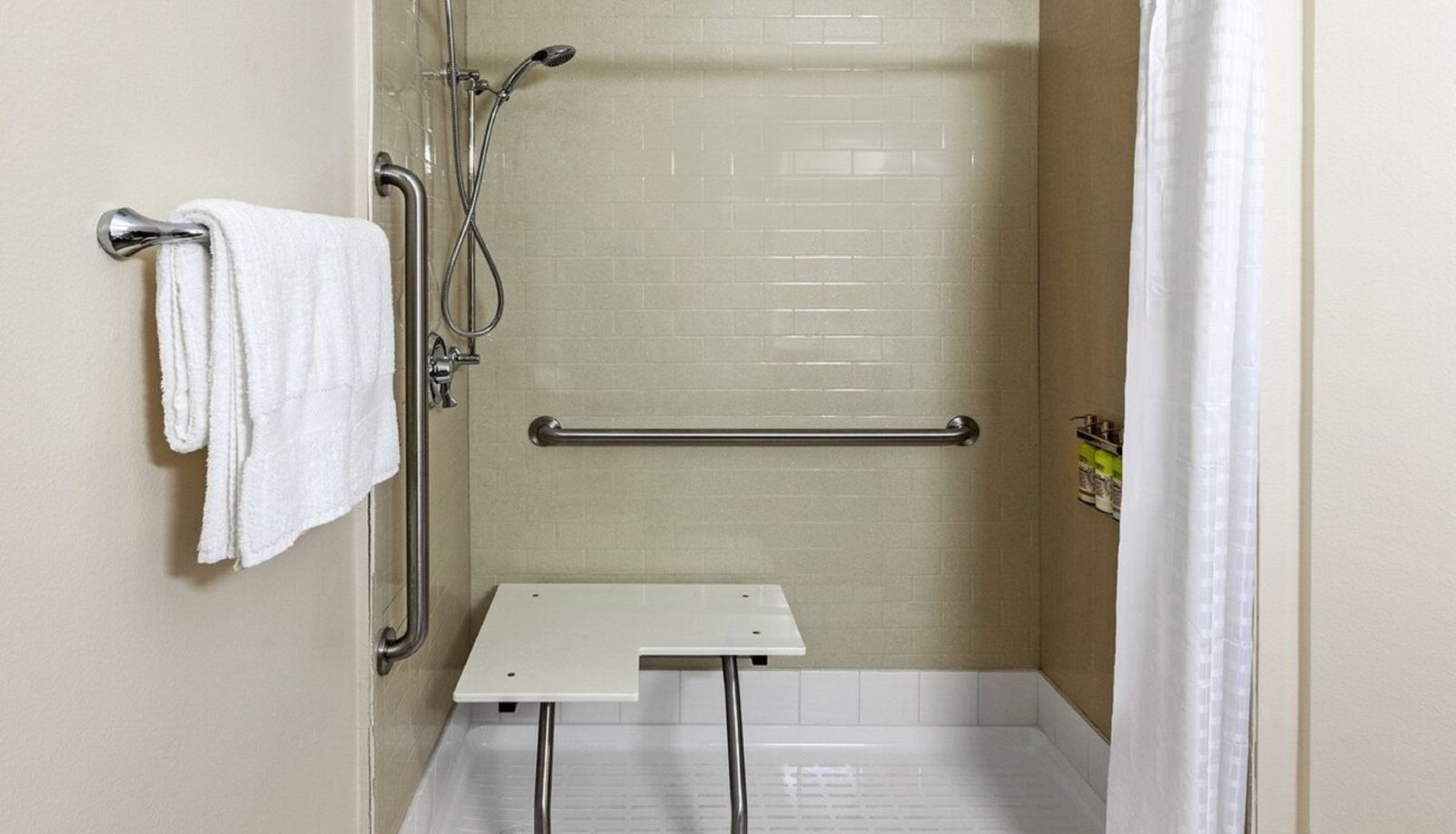 Zimmer - Candlewood Suites MIDLAND SW by IHG