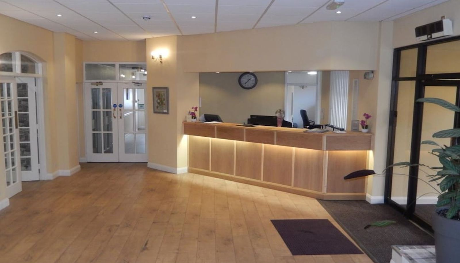 Info - Eden House Hotel
