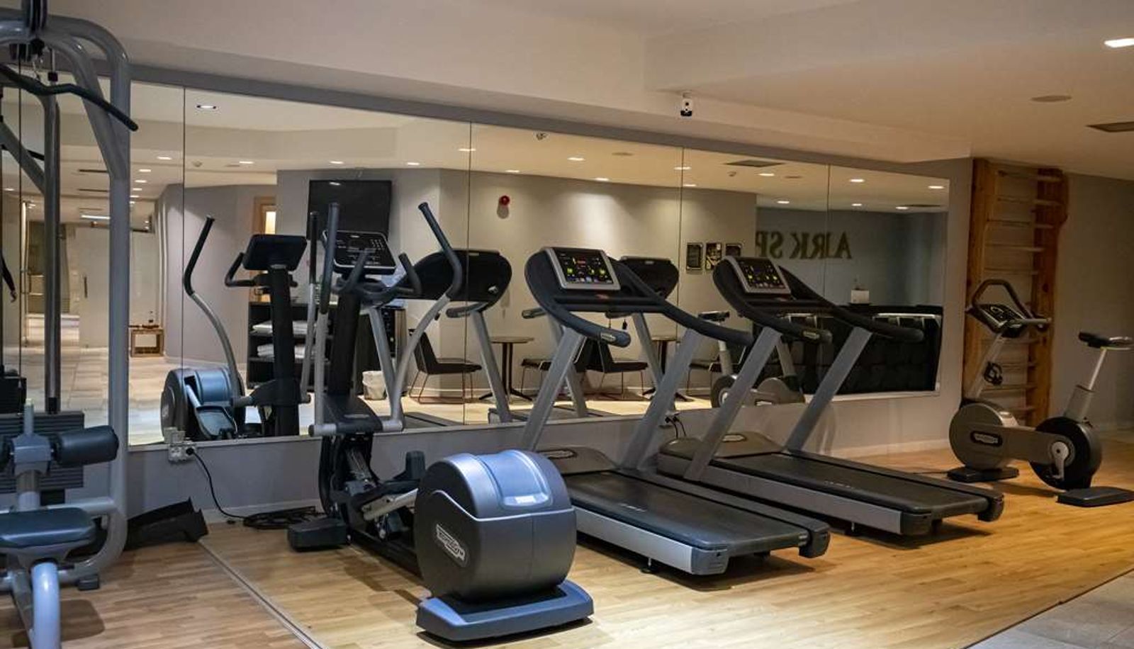 Wellness- und Fitnessbereich - Best Western Premier Ark Hotel
