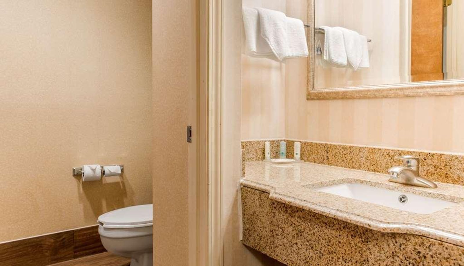 Standardzimmer (Doppel) - La Quinta Inn & Suites by Wyndham Miamisburg Dayton South