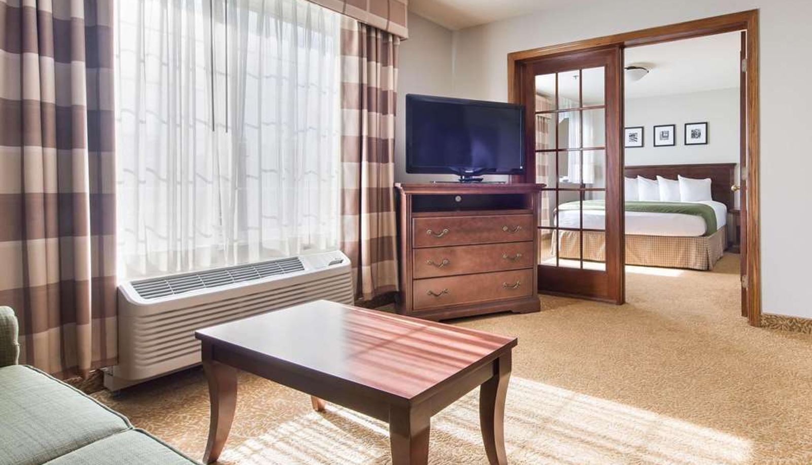 Room - Country Inn & Suites by Radisson Greeley CO