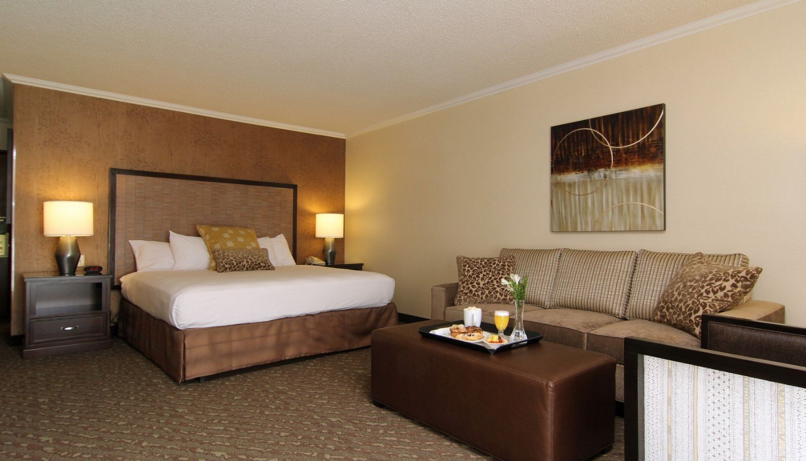 Zimmer - Valley River Inn