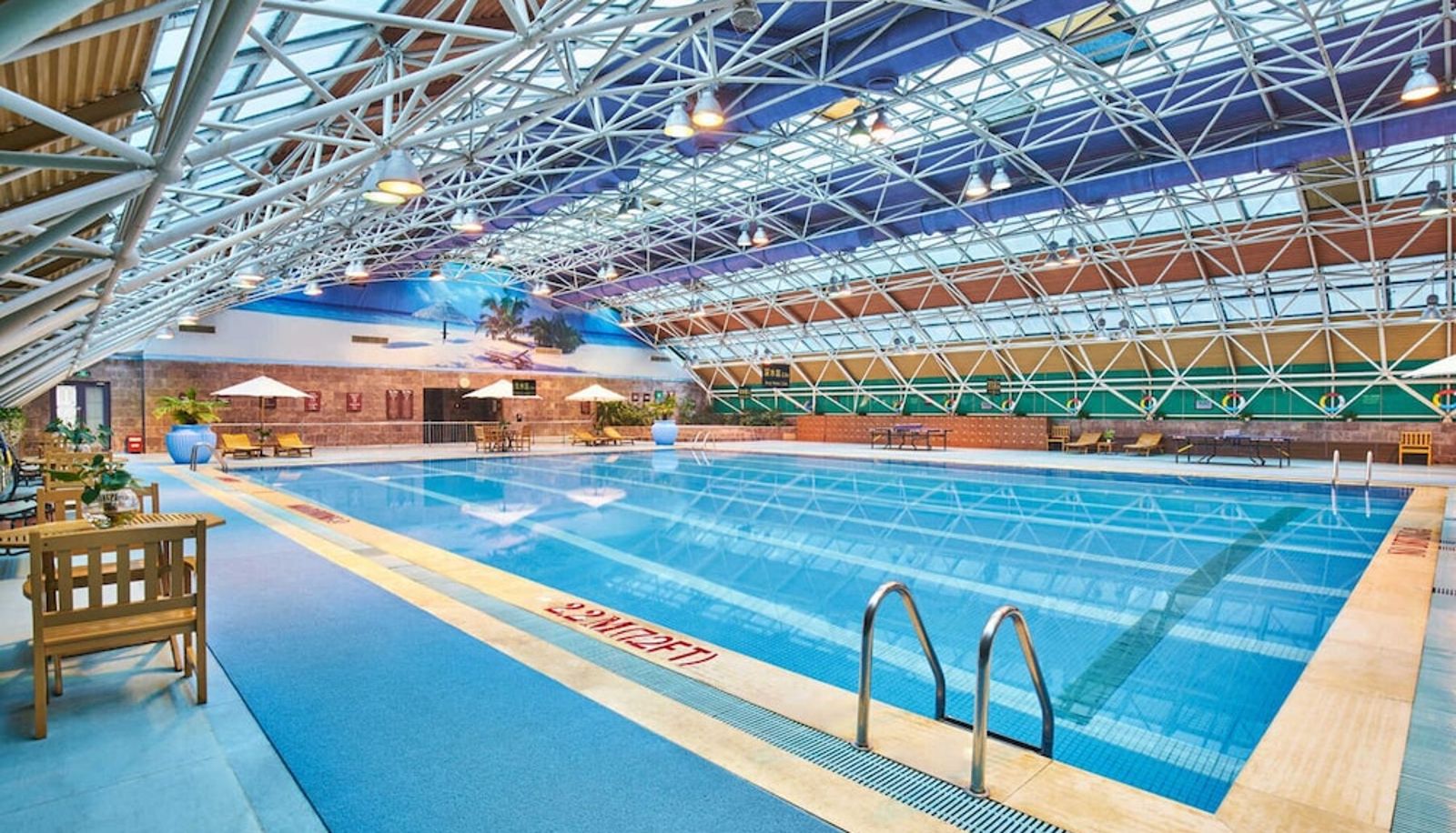Pool - Crowne Plaza ZHENGZHOU by IHG
