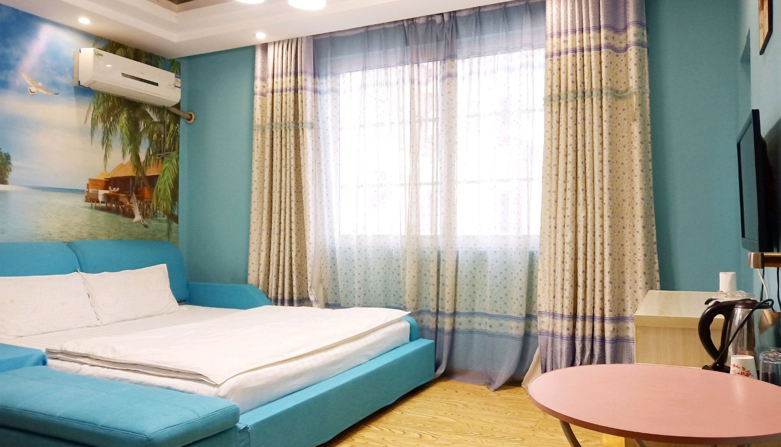 Room - Her apartment (Xudong Sales Mall Store)