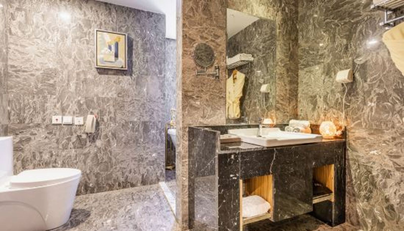 Camera - Jinze International Hotel