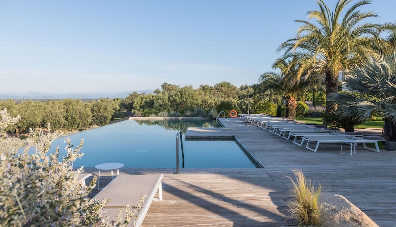 Pool - Hotel Mas Lazuli
