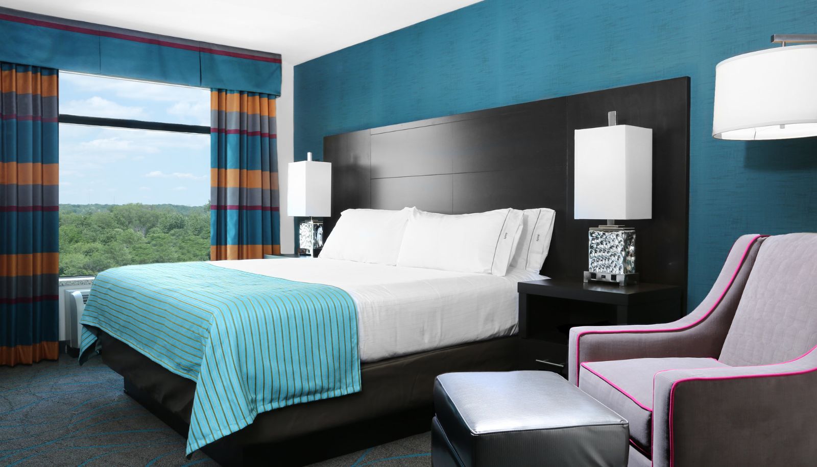 Room - Holiday Inn Express MOLINE - QUAD CITIES by IHG