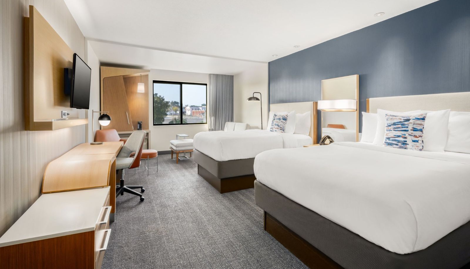 Room - Courtyard by Marriott Columbus Phenix City Riverfront
