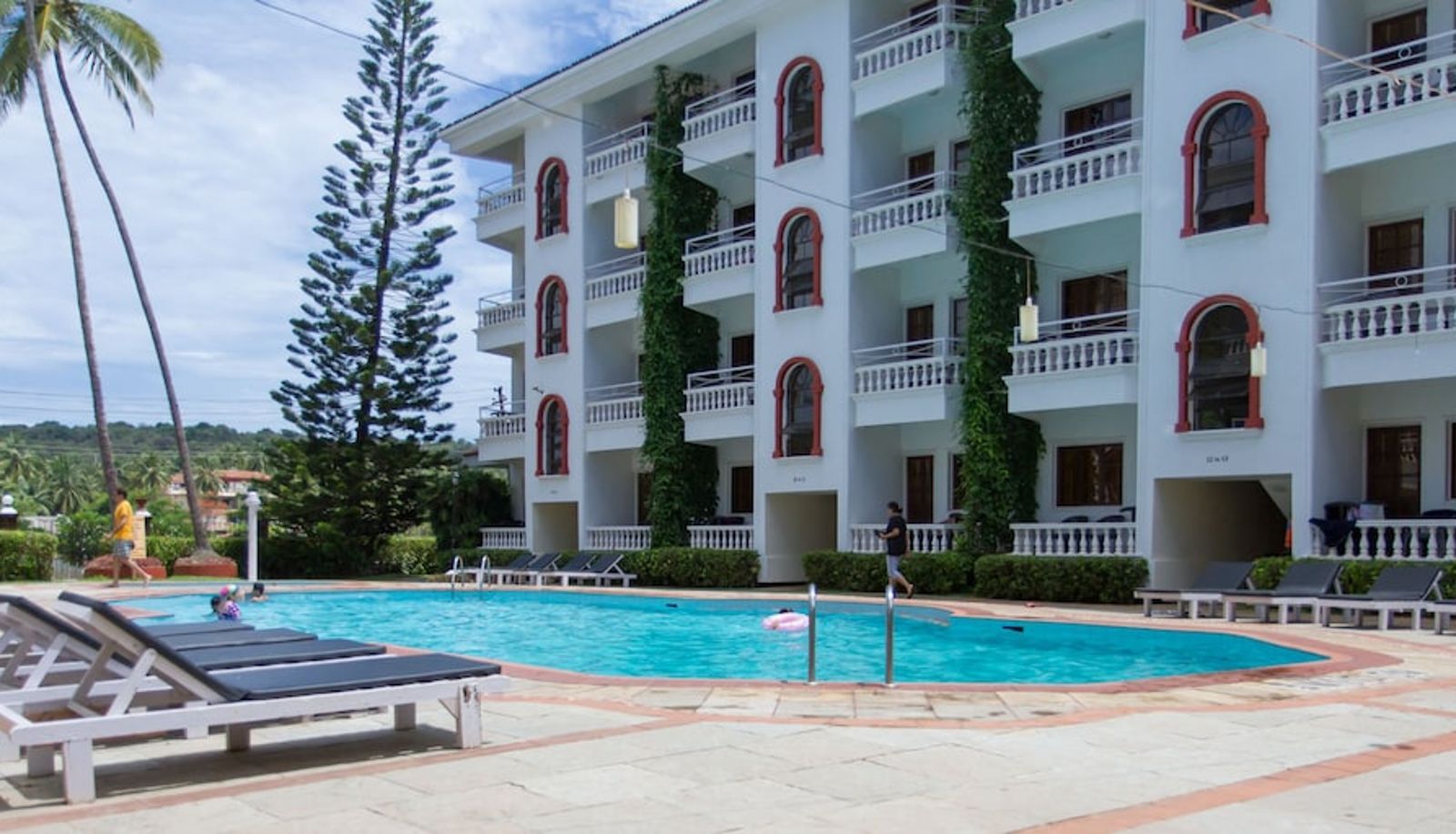 Piscina - Resorte Marinha Dourada