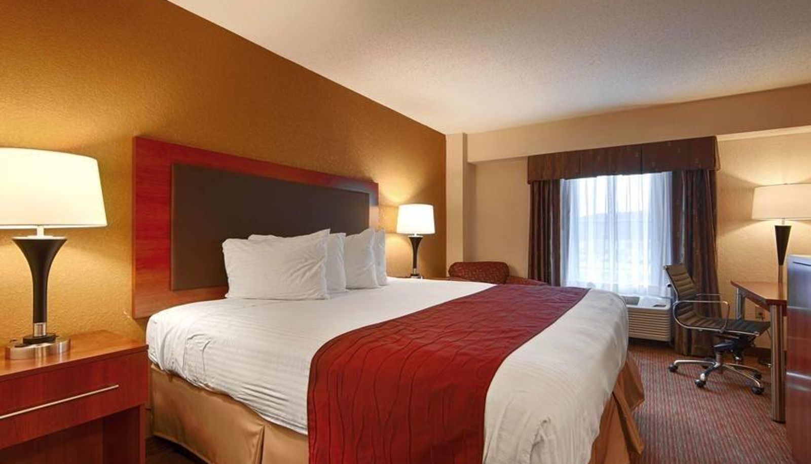 Zimmer - Days Inn by Wyndham Indiana PA Near IUP