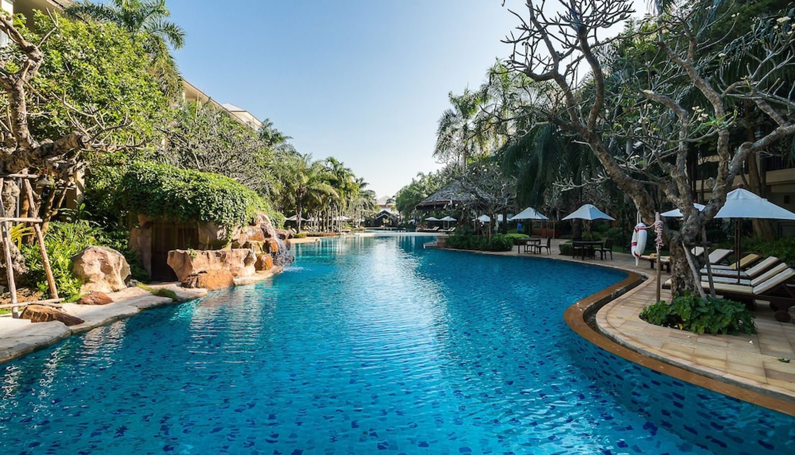 Piscine - Ravindra Beach Resort And Spa