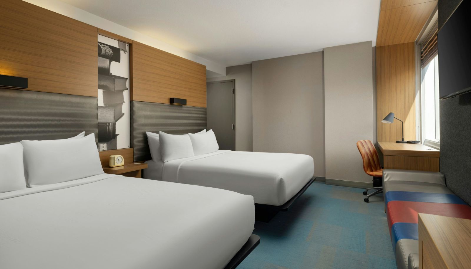 Zimmer - Aloft Chicago Downtown River North