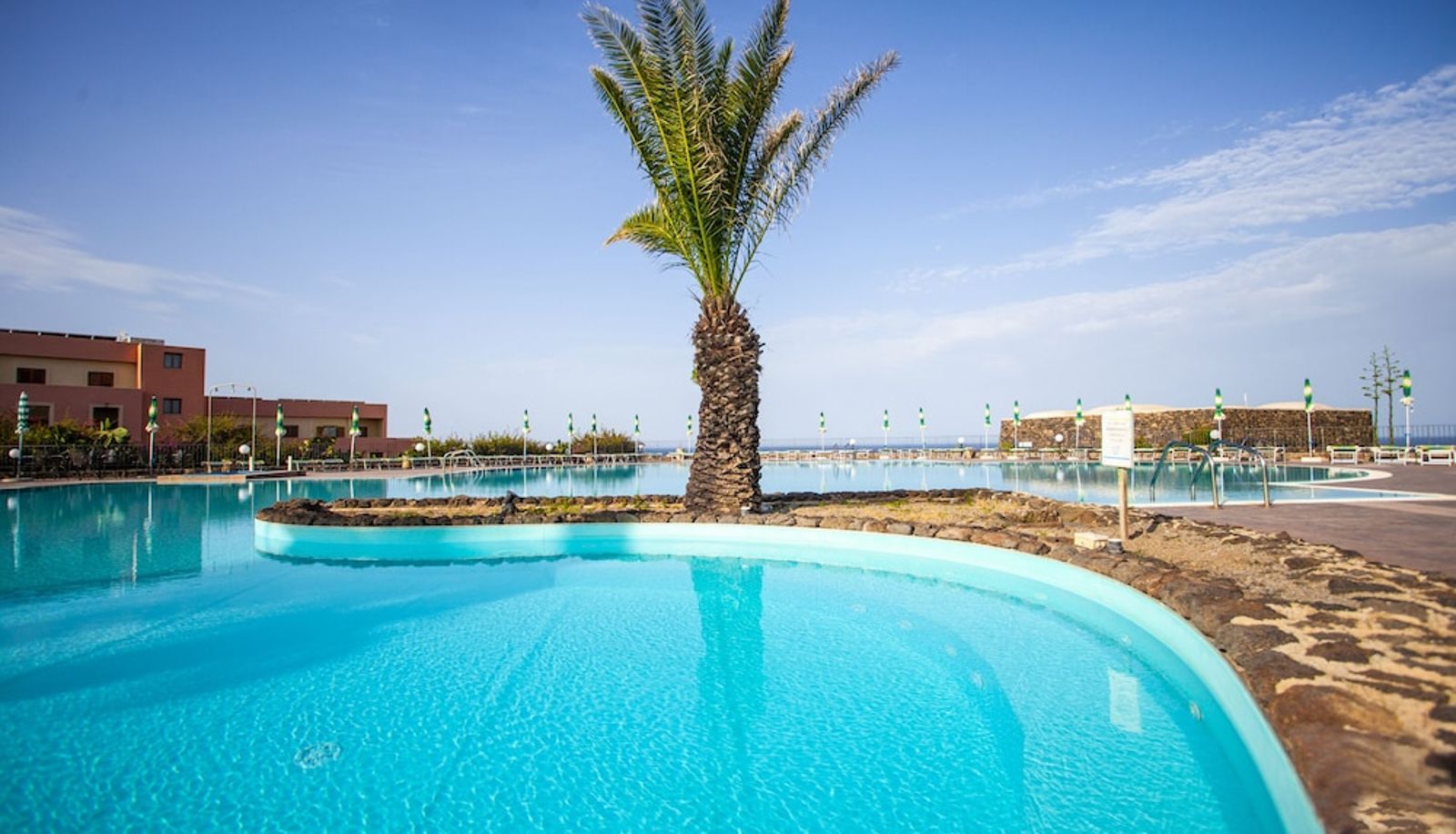 Basen - Qalea Pantelleria
