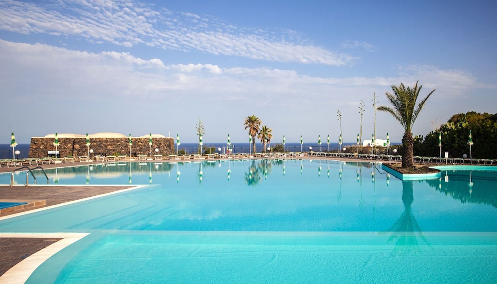 Pool - Qalea Pantelleria