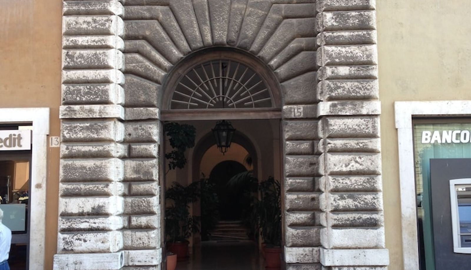 Info - St. Peter' Six Rooms & Suites